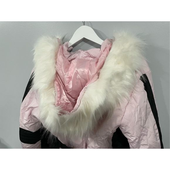 Women’s Medium Pink Unbranded Ski Snowsuit with Faux Fur Hood Overalls Jumpsuit - Picture 13 of 13